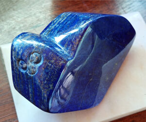 "Regard". Lapis-Lazuli. Province de Badakhshan, Nord-Est de l’Afghanistan. 2026